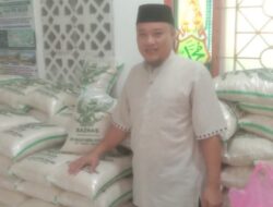 UPZ Masjid Nurul Khalifah Samata, Salurkan Zakat Fitrah Kepada Mustahik