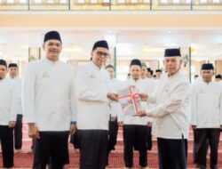 Prof. Nurdin Abdullah Pimpin Kepengurusan Masjid Agung Syekh Abdul Gani
