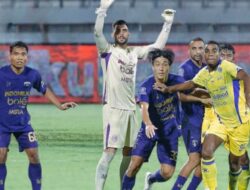 Kekalahan PERSIB: Persita Tangerang Menang 2-1