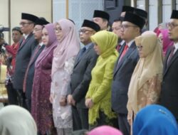 Tujuh Dosen Unhas Terima SK Guru Besar, Jabatan Profesor Disematkan