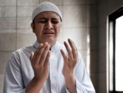 Doa Ustadz Mengantar Istri ke RS, Aneh Bin Ajaib