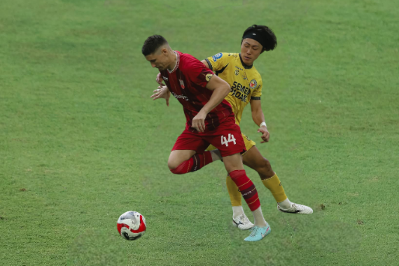 Dramatis! PERSIS Solo Kalahkan Semen Padang 2-1, Naik ke Posisi 15