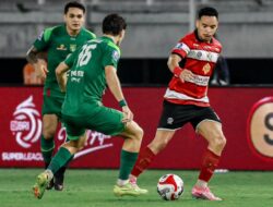 Lulinha dan Riquelme Bawa Madura United Tekuk Persebaya 2-1